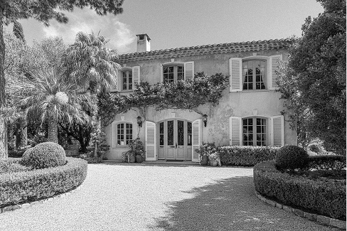 Villa en pleine nature proposée par Casa Saint Tropez